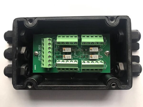 Four channel summing J-Box aluminum